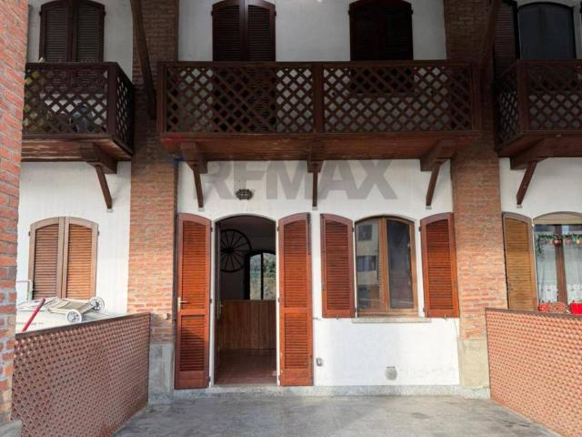 Villa Schiera in vendita a Unione dei Comuni I Fontanili, Rosate