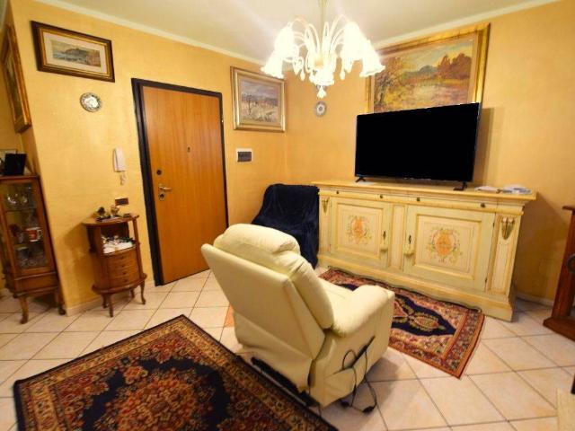 Villa Schiera in vendita a Rosignano Marittimo, Toscana