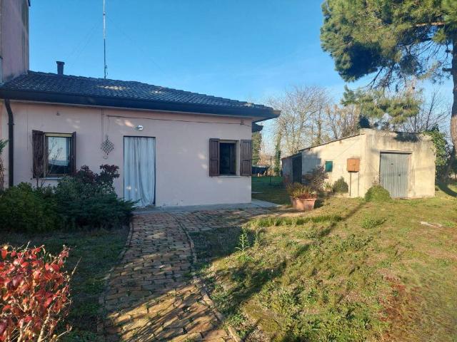 Villa Schiera in vendita a Villaggio Norge Polesine, Rosolina