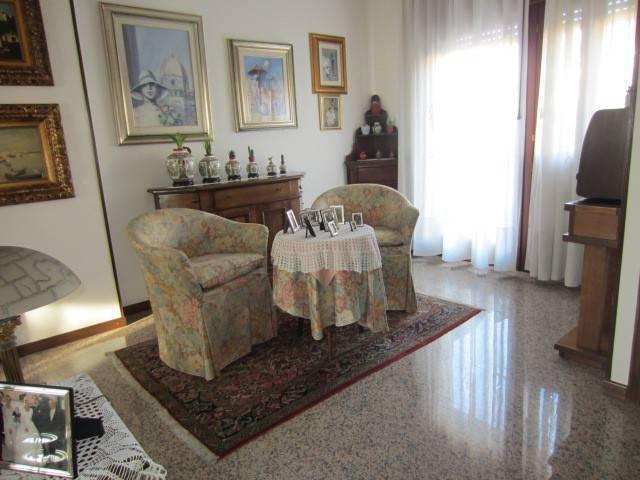 Villa Schiera in vendita a Rossano Veneto, Veneto