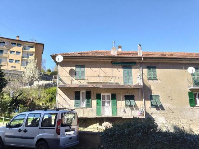 Villa Schiera in vendita a Rossiglione, Liguria