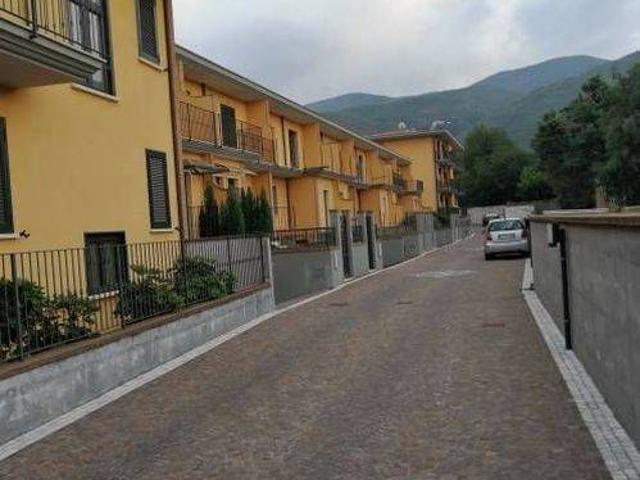 Villa Schiera in vendita a Rotondi, Campania