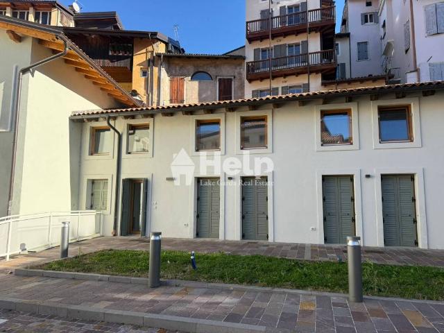 Villa Schiera in vendita a Comunità della Vallagarina, Borgo Sacco