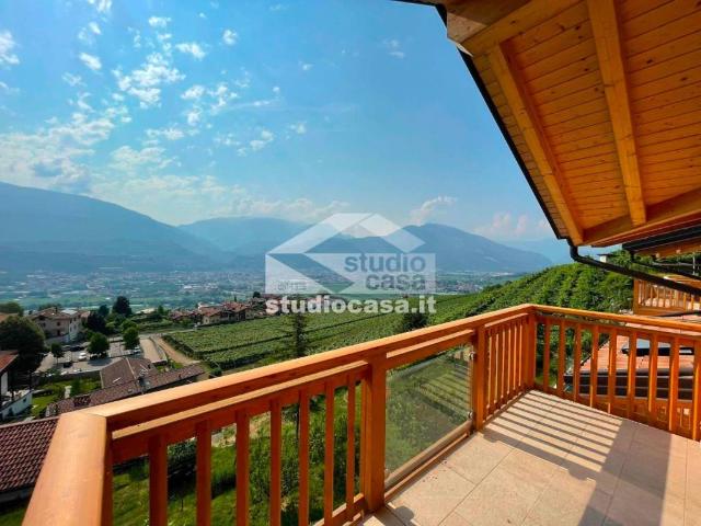 Villa Schiera in vendita a Comunità della Vallagarina, Borgo Sacco