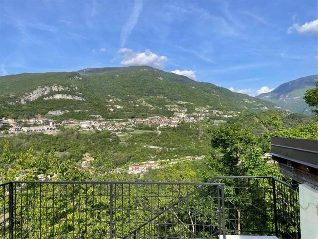 Villa Schiera in vendita a Comunità della Vallagarina, Borgo Sacco