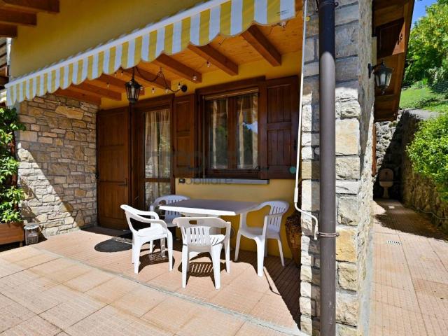 Villa Schiera in vendita a Rovetta, Lombardia