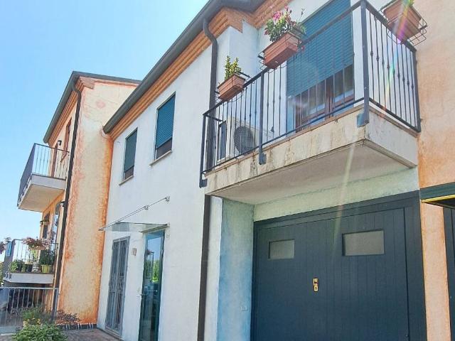 Villa Schiera in vendita a Spianata, Rovigo