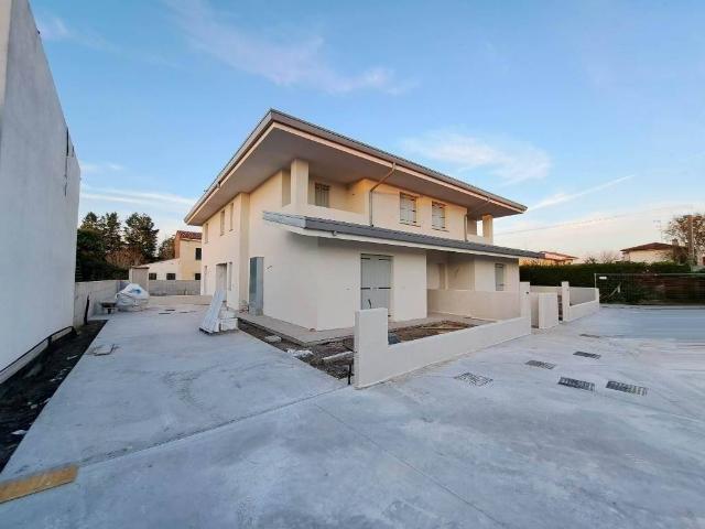Villa Schiera in vendita a Rovigo, Veneto