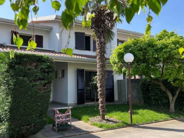 Villa Schiera in vendita a Rovigo, Veneto
