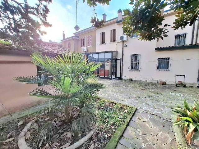 Villa Schiera in vendita a Tassina, Rovigo