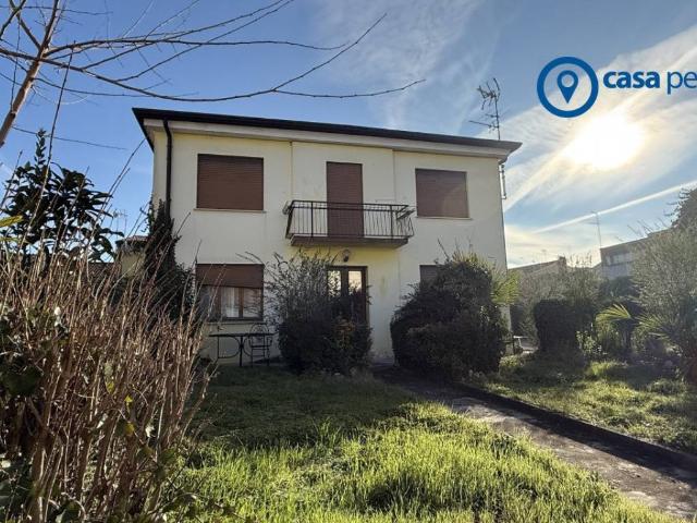 Villa Schiera in vendita a Rovigo, Veneto