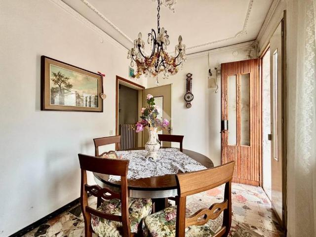 Villa Schiera in vendita a Rovolon, Veneto