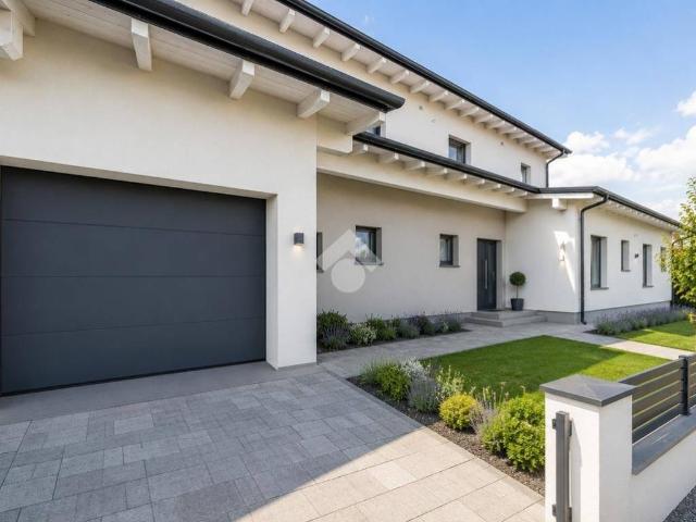 Villa Schiera in vendita a Tresinaro - Secchia, Re