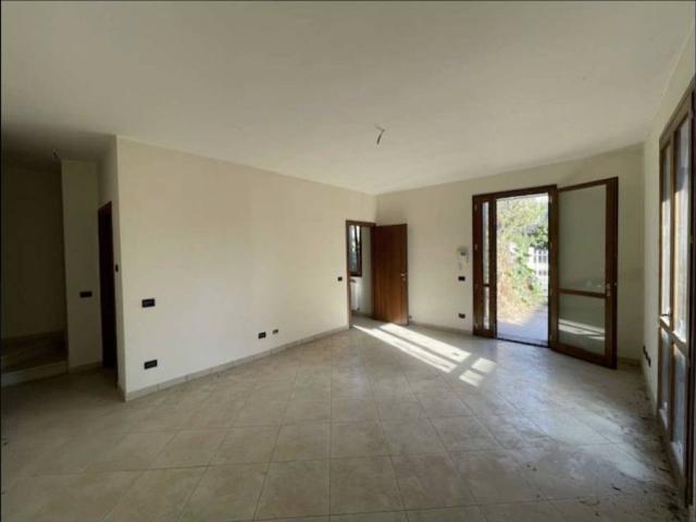 Villa Schiera in vendita a Tresinaro - Secchia, Re