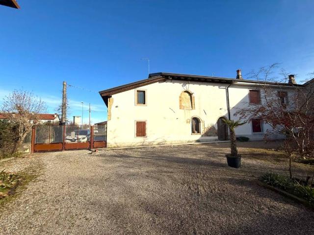 Villa Schiera in vendita a Ruda, Friuli-Venezia Giulia