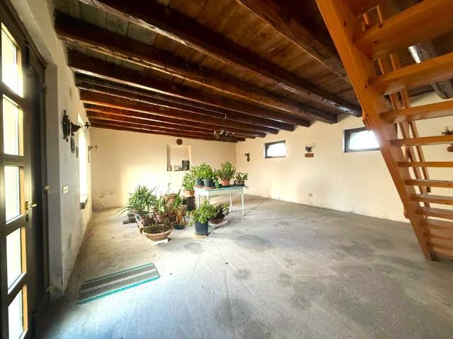 Villa Schiera in vendita a Ruda, Friuli-Venezia Giulia
