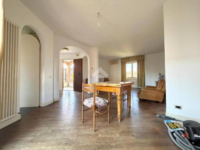 Villa Schiera in vendita a Russi, Reggio Emilia
