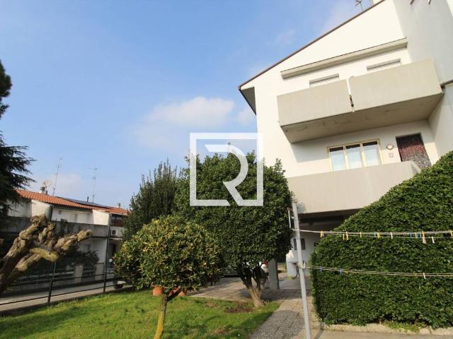 Villa Schiera in vendita a Russi, Reggio Emilia