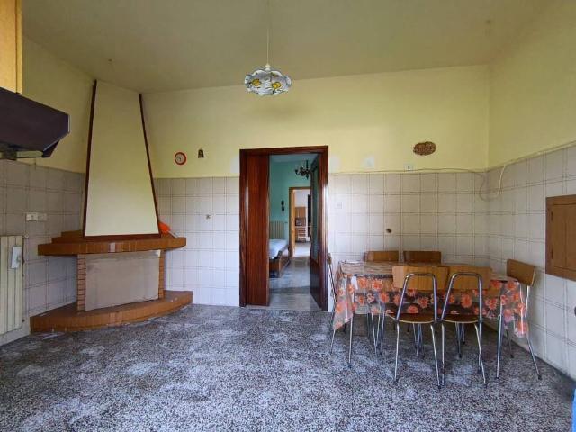 Villa Schiera in vendita a Ruviano, Campania