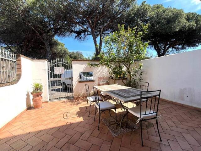 Villa Schiera in vendita a Sabaudia, Lazio