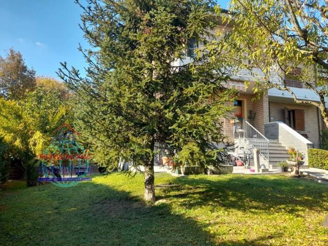 Villa Schiera in vendita a Unione Terre d'Acqua, Sala Bolognese
