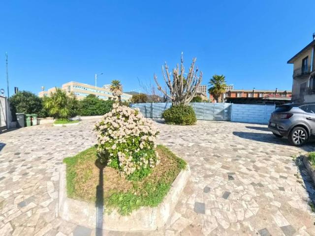 Villa Schiera in vendita a Salerno