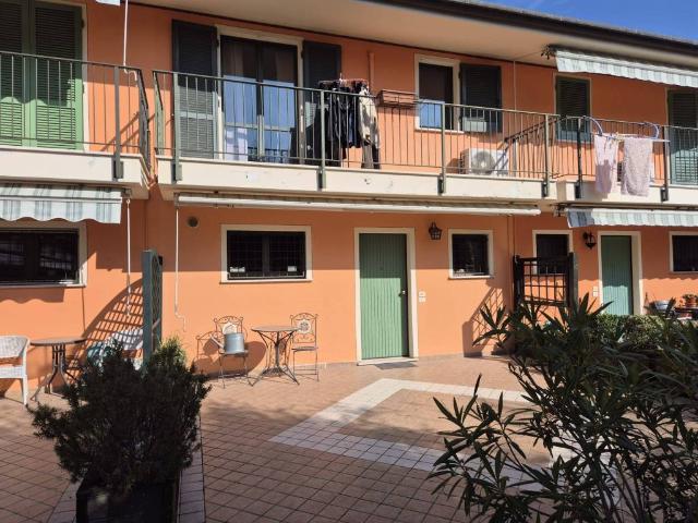 Villa Schiera in vendita a Cunettone, Salò