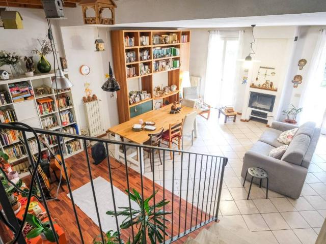 Villa Schiera in vendita a Comunità Montana Parco Alto Garda bresciano, Salò