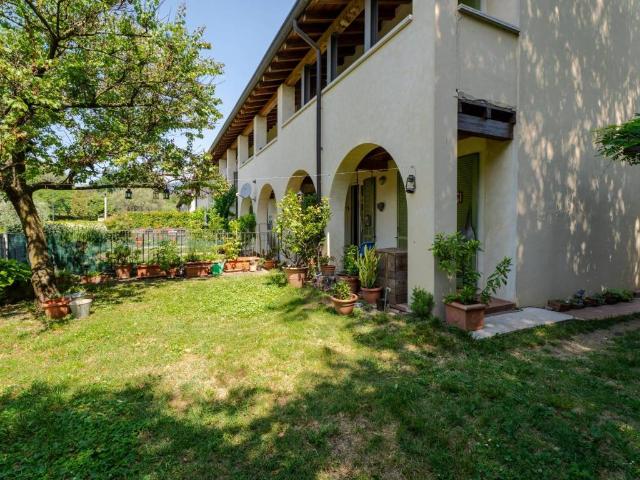 Villa Schiera in vendita a Comunità Montana Parco Alto Garda bresciano, Salò
