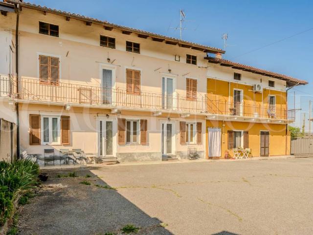 Villa Schiera in vendita a Piemonte, Biella