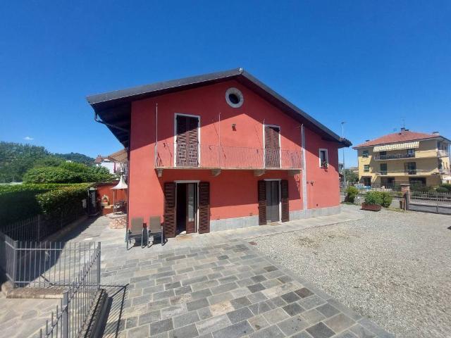 Villa Schiera in vendita a Piemonte, Cuneo