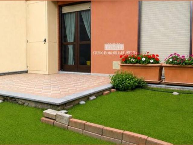 Villa Schiera in vendita a Saluzzo, Cuneo