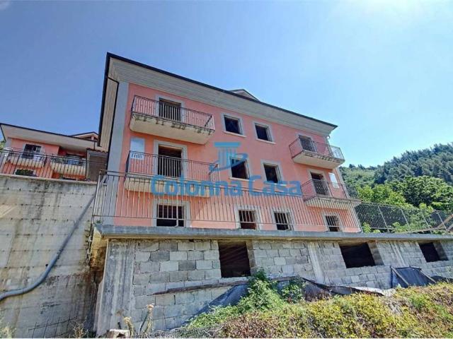 Villa Schiera in vendita a Salza Irpina, Campania