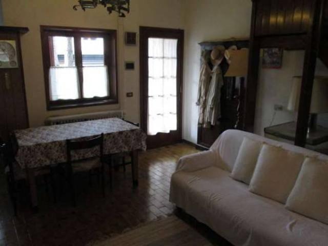 Villa Schiera in vendita a Unione dell'Appennino Bolognese, San Benedetto Val Di Sambro