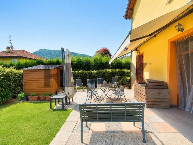 Villa Schiera in vendita a Piemonte, Verbano-cusio-ossola