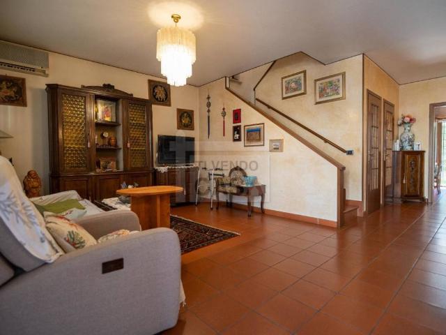 Villa Schiera in vendita a San Bonifacio, Veneto
