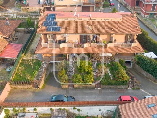 Villa Schiera in vendita a Roma Capitale, Lazio