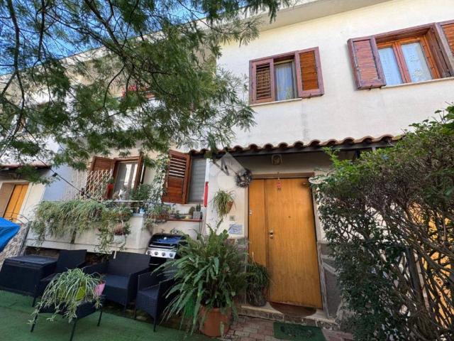 Villa Schiera in vendita a San Cipriano Picentino, Salerno