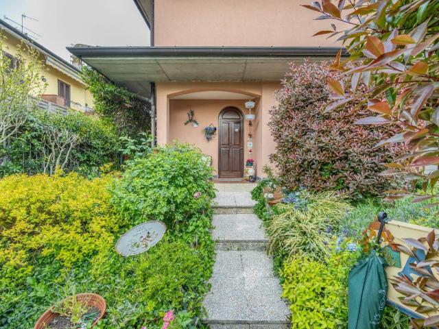 Villa Schiera in vendita a Campagna, San Colombano Al Lambro