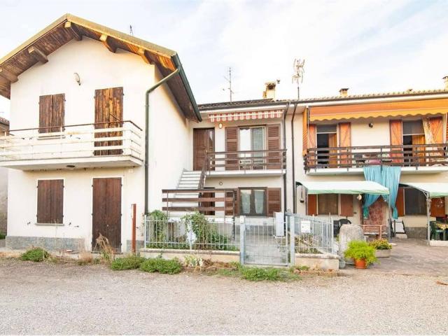 Villa Schiera in vendita a Campagna, San Colombano al Lambro