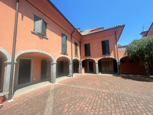 Villa Schiera in vendita a San Colombano Al Lambro, Lombardia