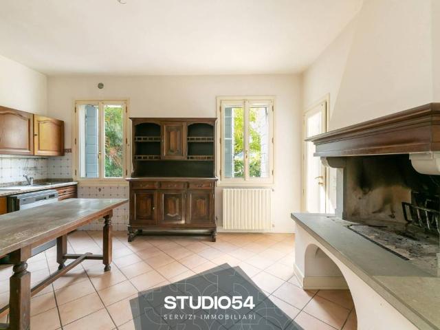 Villa Schiera in vendita a San Donà Di Piave, Veneto