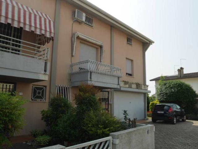Villa Schiera in vendita a San Donà Di Piave, Veneto