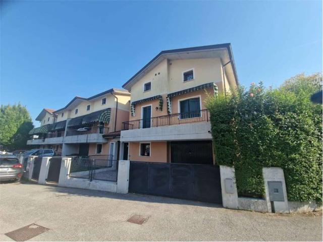 Villa Schiera in vendita a San Donà Di Piave, Veneto