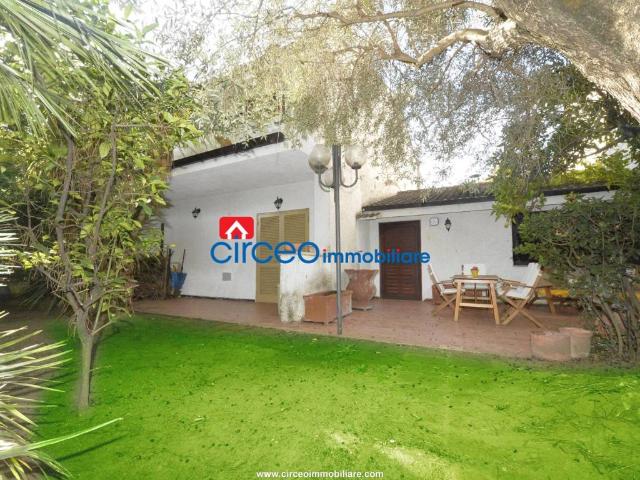Villa Schiera in vendita a Pantano Marino, San Felice Circeo
