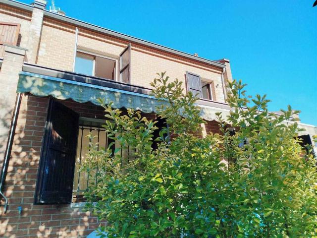 Villa Schiera in vendita a Unione Comuni Modenesi Area Nord, San Felice Sul Panaro