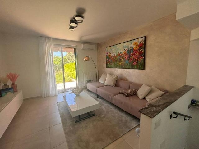 Villa Schiera in vendita a San Fermo Della Battaglia, Como