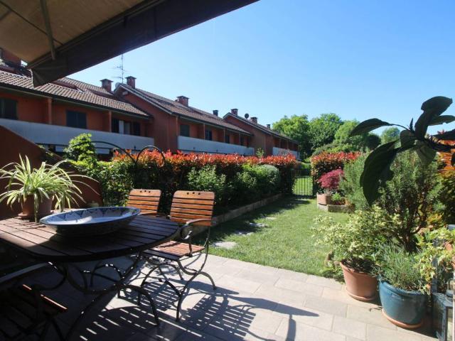 Villa Schiera in vendita a San Fermo Della Battaglia, Lombardia