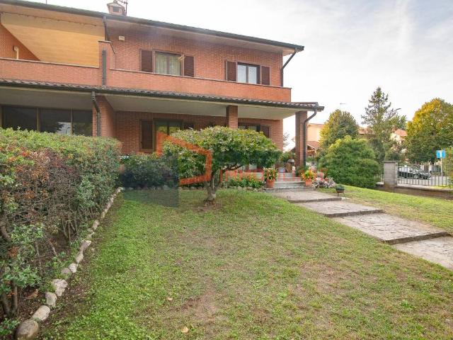 Villa Schiera in vendita a San Genesio ed Uniti, Pavia