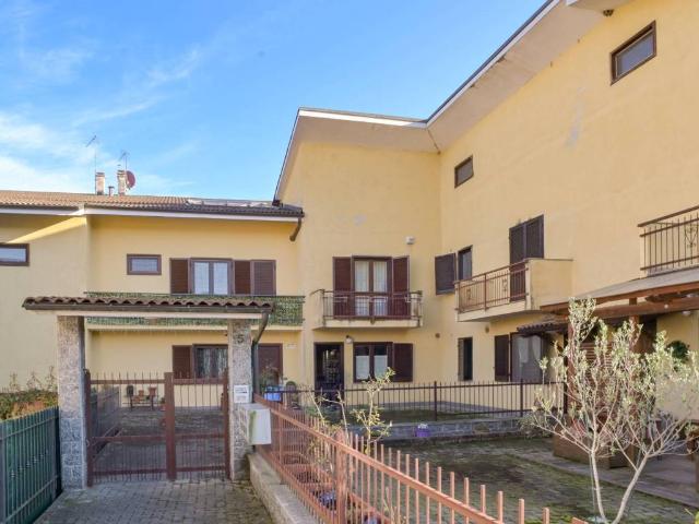 Villa Schiera in vendita a Piemonte, Torino